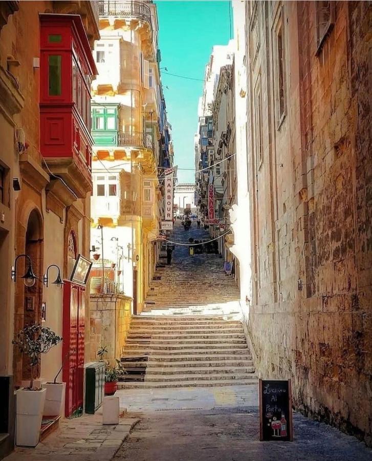 Mcc Suites Valletta Exterior photo